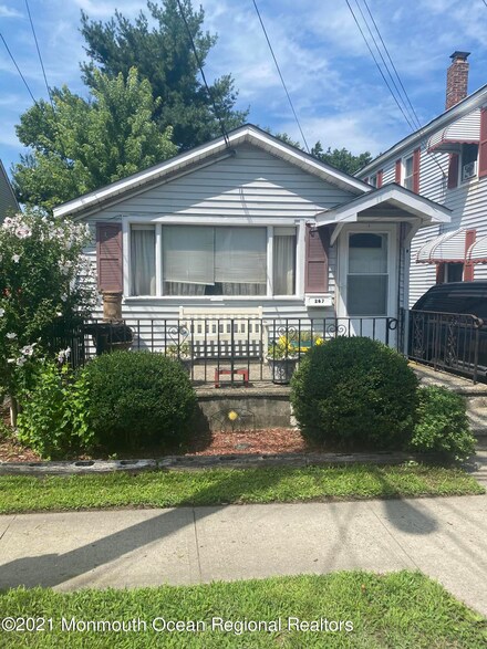 267 Port Monmouth Rd, North Middletown, NJ 07748