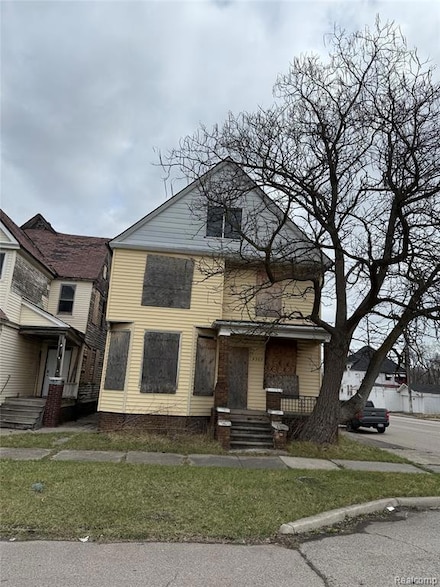 4702 Mitchell St, Detroit, MI 48207