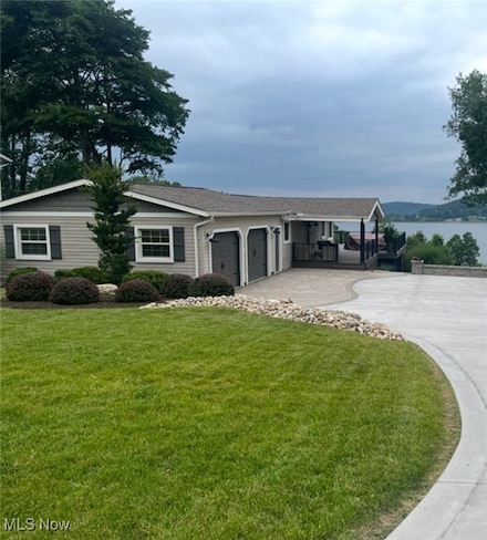106 Manito Trail, Malvern, OH 44644