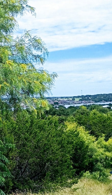3927 Seminole Trail, Granbury, TX 76048