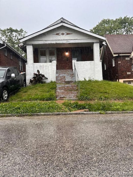 6129 Sherry Ave, Saint Louis, MO 63136
