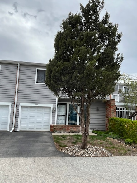 484 Poplar Dr Unit 1, Wheeling, IL 60090