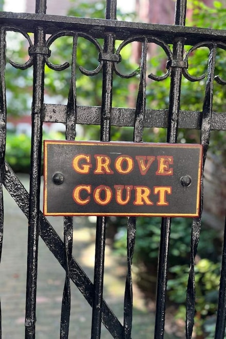 4 Grove Ct Unit B, New York, NY 10014