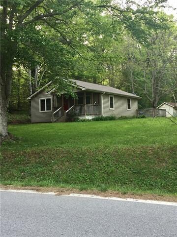 567 Avery Creek Rd, Arden, NC 28704
