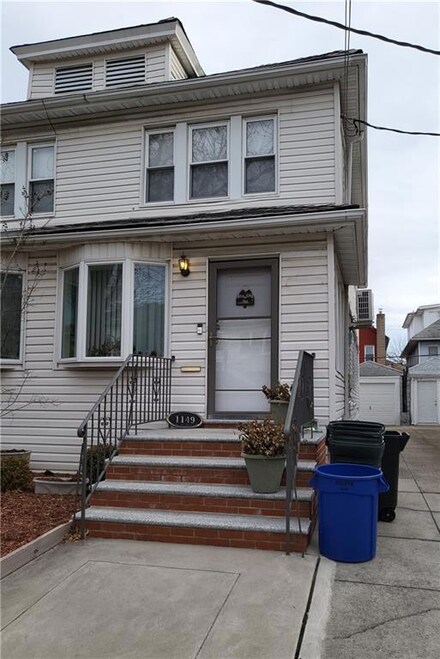 1149 E 32nd St, Brooklyn, NY 11210