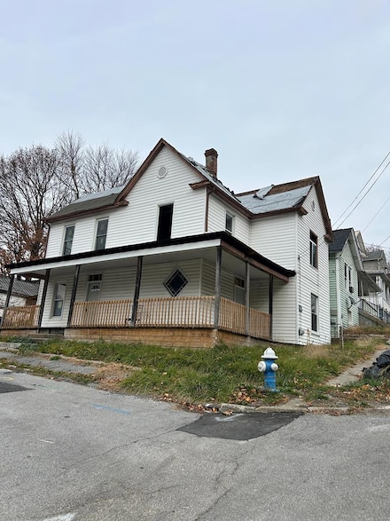 309 Pearis St, Bluefield, WV 24701