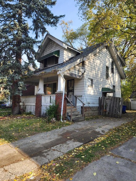 15770 Plainview Ave, Detroit, MI 48223