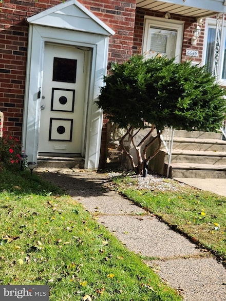 6651 Claridge St, Philadelphia, PA 19111