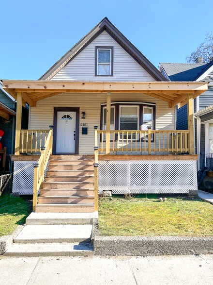 6811 S Bishop St, Chicago, IL 60636