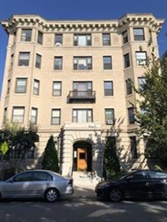 137 Peterborough St Unit 14, Boston, MA 02215
