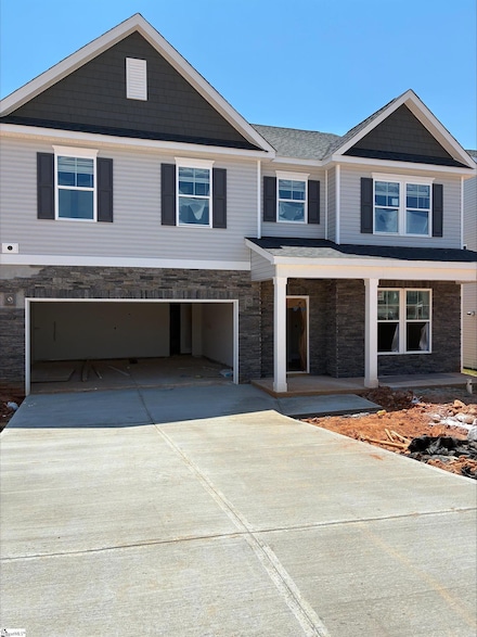 104 Eclipse St, Simpsonville, SC 29680