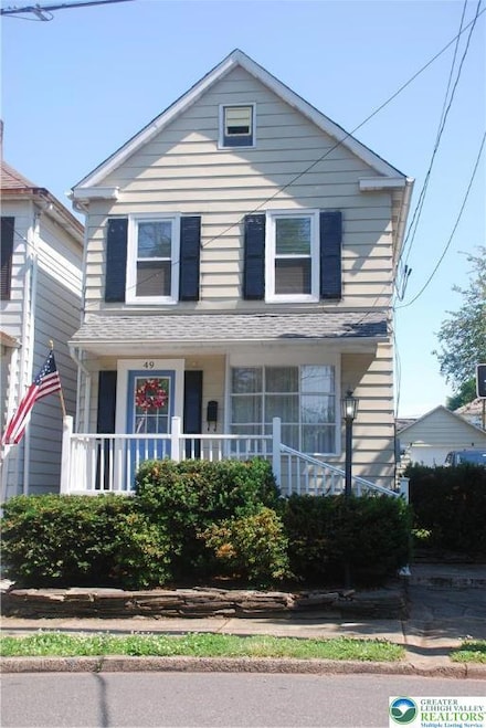 49 Bachman St, Hellertown, PA 18055