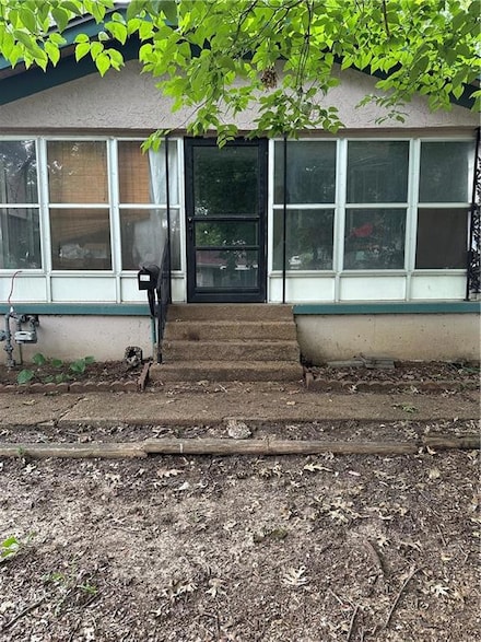 1906 S Willow Ave, Independence, MO 64052