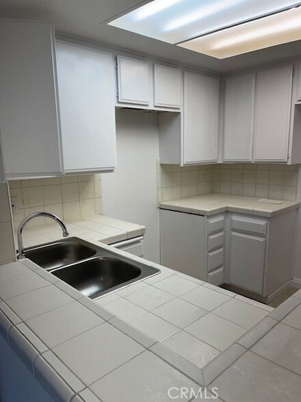 600 W 3rd St Unit A204, Santa Ana, CA 92701