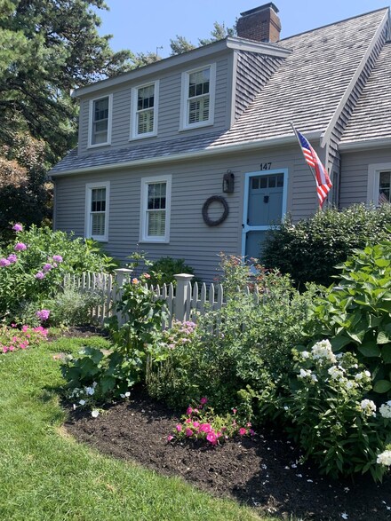 147 Cockle Cove Rd, South Chatham, MA 02659