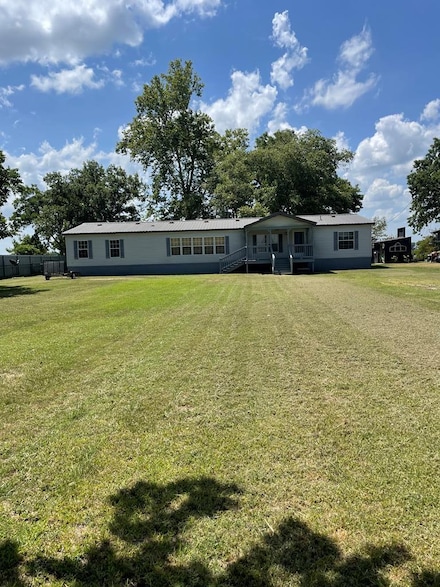 313 Lakehall Rd, Lake Village, AR 71653