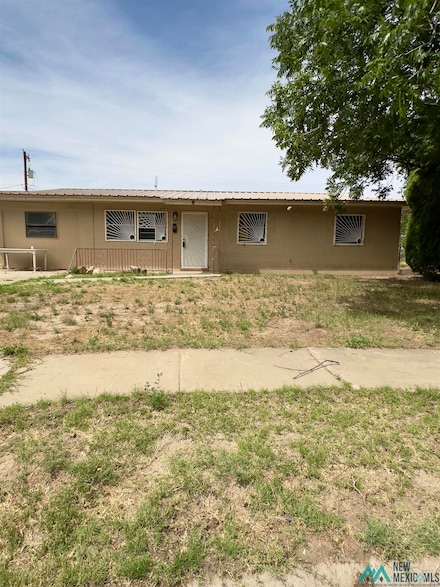 6 Pecan Place, Roswell, NM 88201