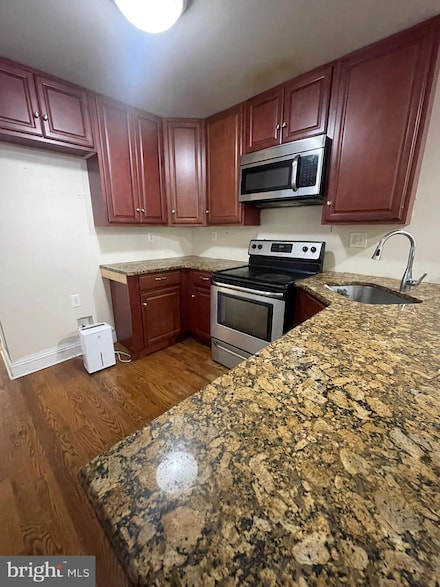 1802 W Master St, Philadelphia, PA 19121