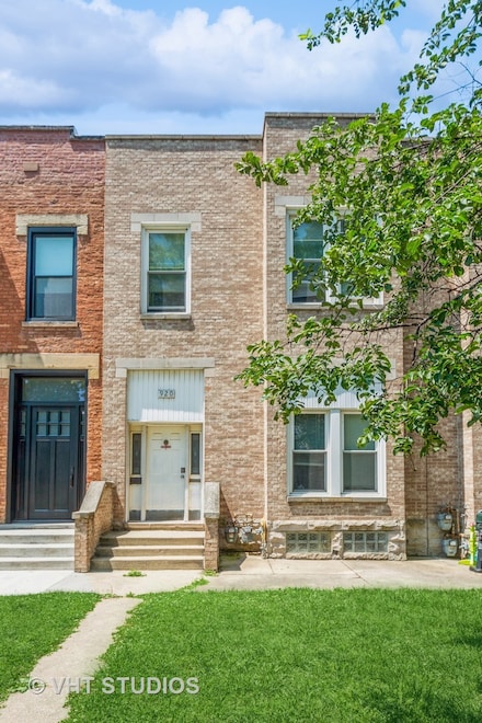 920 S Bishop St, Chicago, IL 60607