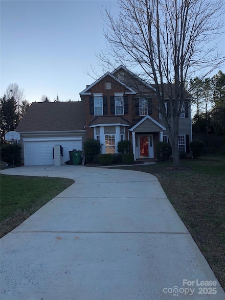 10938 Chamberlain Hall Ct, Charlotte, NC 28277