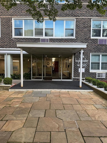 164-20 Highland Ave Unit 8F, Jamaica, NY 11432