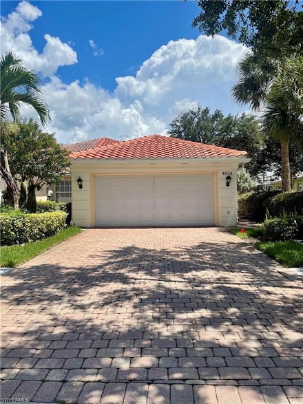 4824 Lasqueti Way, Naples, FL 34119