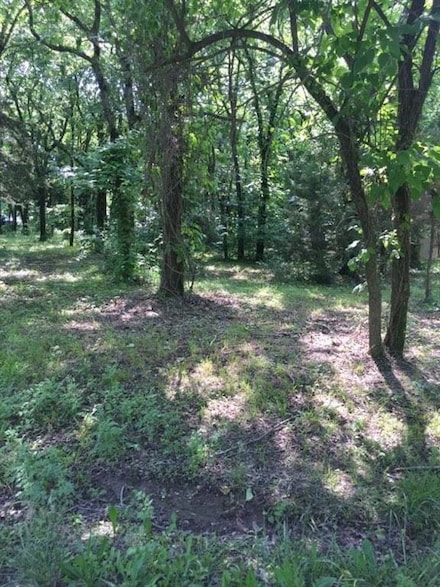 26 Meadow + 6 Lots Ln, Mound City, KS 66056