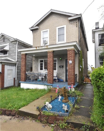 41 McKinnie Ave, Mc Kees Rocks, PA 15136