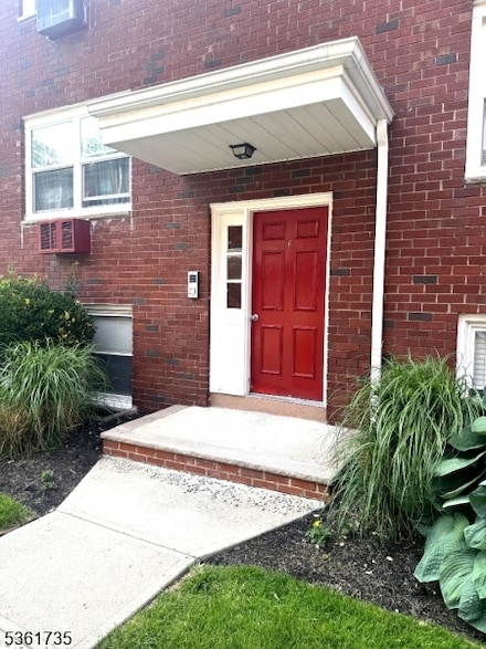 476 Joralemon St, Belleville, NJ 07109