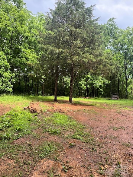 41010 N Carolina 740 Unit 3, New London, NC 28127