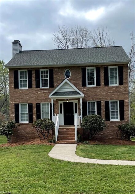 7072 Bridgewood Rd, Clemmons, NC 27012