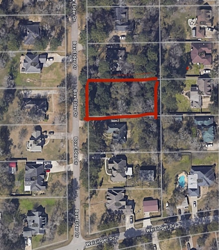 302 Box Elder Dr, Magnolia, TX 77354