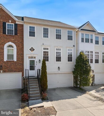 4814 Waltonshire Cir, Olney, MD 20832