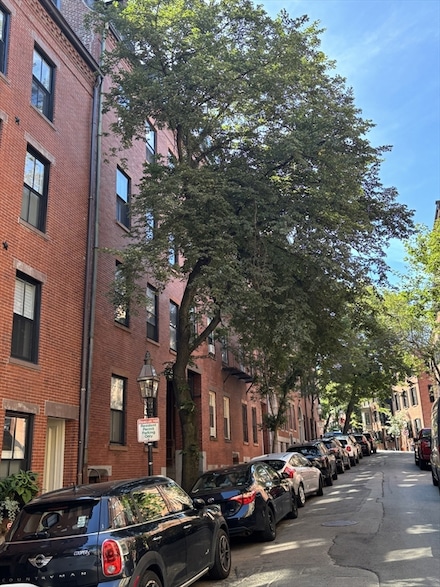 59 W Cedar St Unit 6, Boston, MA 02114