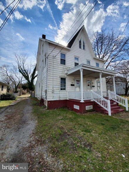 203-205 Church St, Salem, NJ 08079