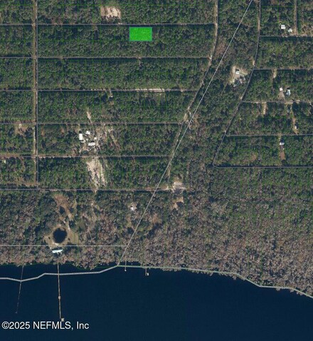 225 Hazel Ave, Georgetown Cove, FL 32139