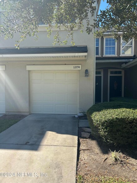 12294 Water Tupelo Rd, Jacksonville, FL 32226