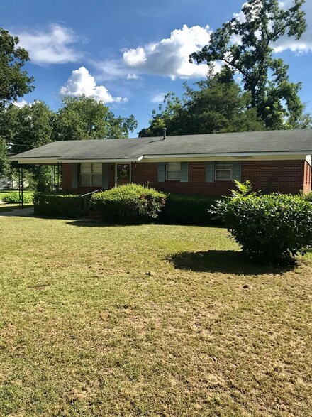 280 Church St, Rebecca, GA 31783