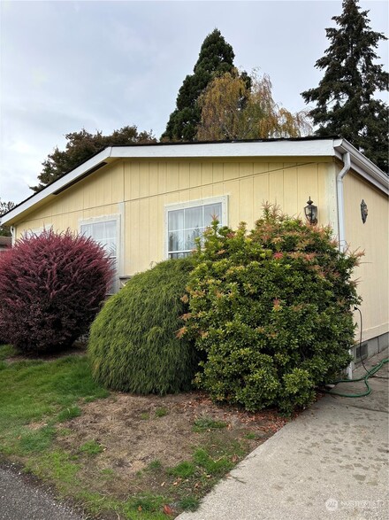 1821 75th St E Unit 5, Tacoma, WA 98404