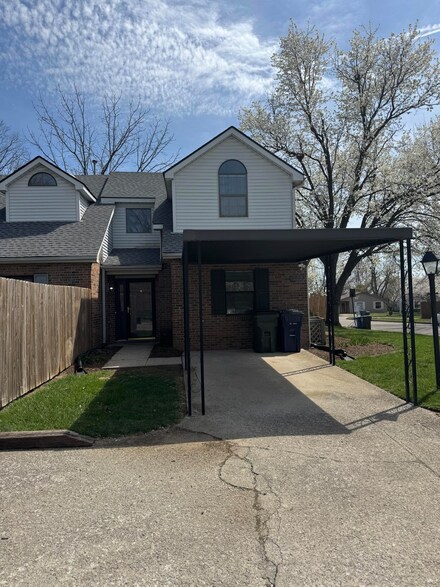 3053 Bonanza Dr Unit 62, Lexington, KY 40509
