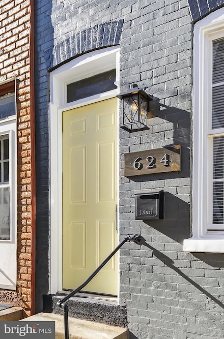 624 Olive St, Lancaster, PA 17602