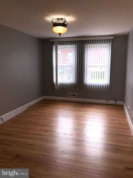 2005 Ramblewood Rd, Baltimore, MD 21239