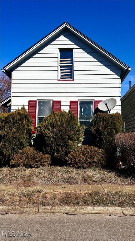 7107 Ivy Ave, Cleveland, OH 44127