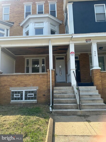 948 Brooks Ln, Baltimore, MD 21217