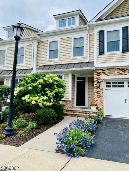 103 Echo Ridge Way, Mountainside, NJ 07092