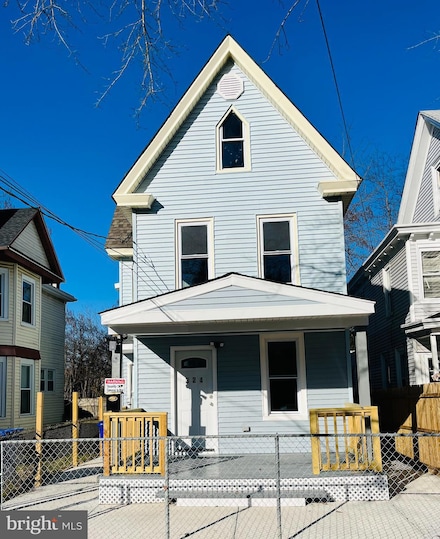 324 E Oak St, Millville, NJ 08332