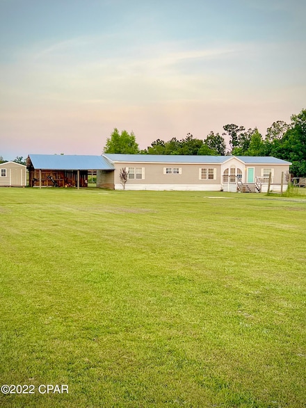 2660 Highway 69, Grand Ridge, FL 32442
