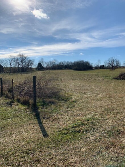 1251 Bethany Rd, Nicholasville, KY 40356