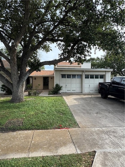 4013 Killarmet Dr, Corpus Christi, TX 78413