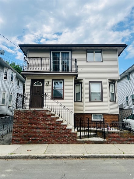 24 Meacham St Unit 1, Somerville, MA 02145